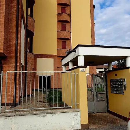 Apartment Penthouse - Skyline View Busto Arsizio